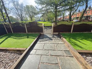 Front garden- click for photo gallery